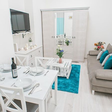 Vintage Apartment In The Center Будапеща Екстериор снимка