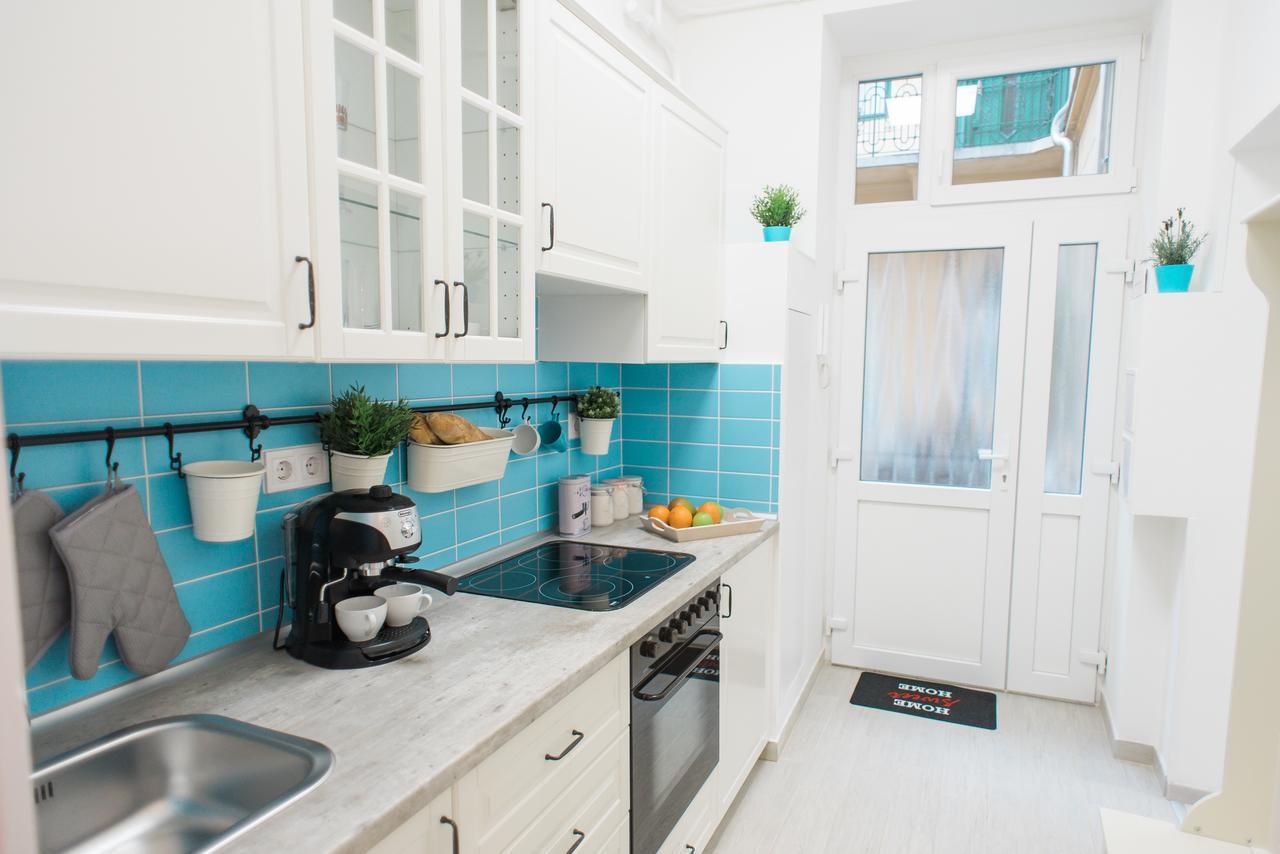 Vintage Apartment In The Center Будапеща Екстериор снимка