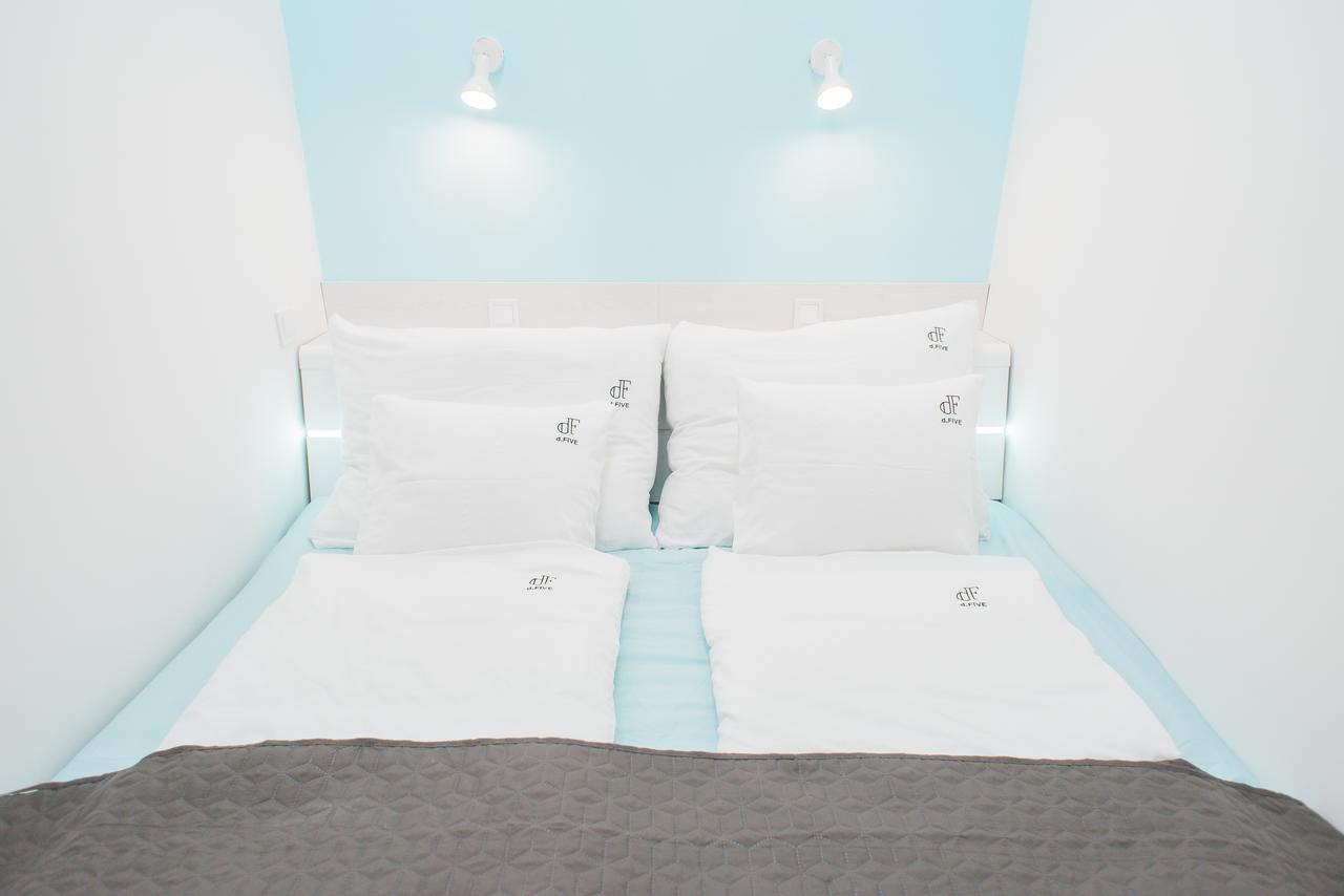 Vintage Apartment In The Center Будапеща Екстериор снимка